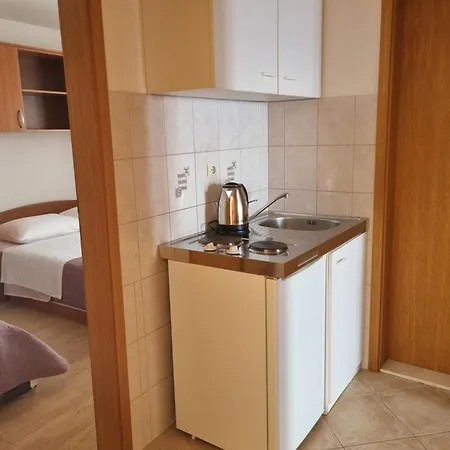 Leon 4 Apartament