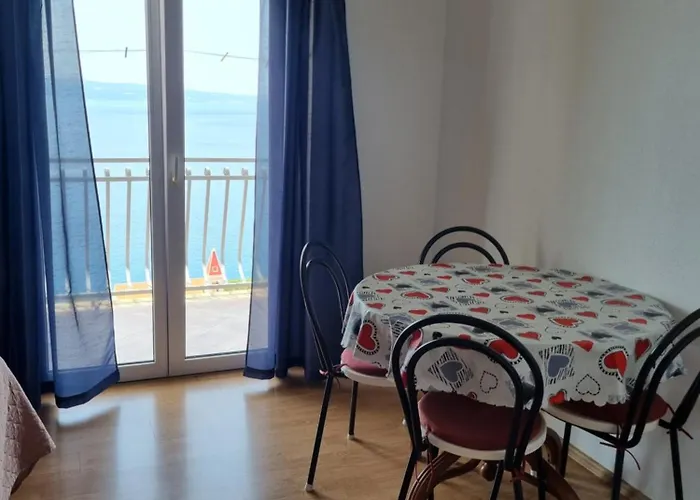 Leon 4 Apartman Omiš
