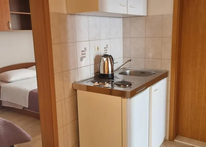 Leon 4 Apartman